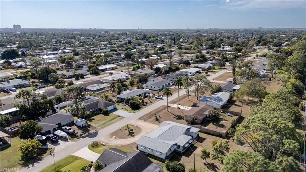 2367 Dover Ave, Fort Myers, FL 33907 Photo