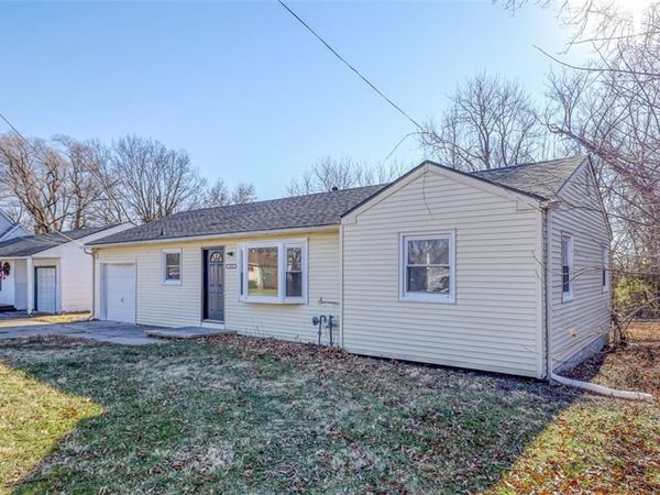 7819 E 58th Street, Kansas City, MO 64129