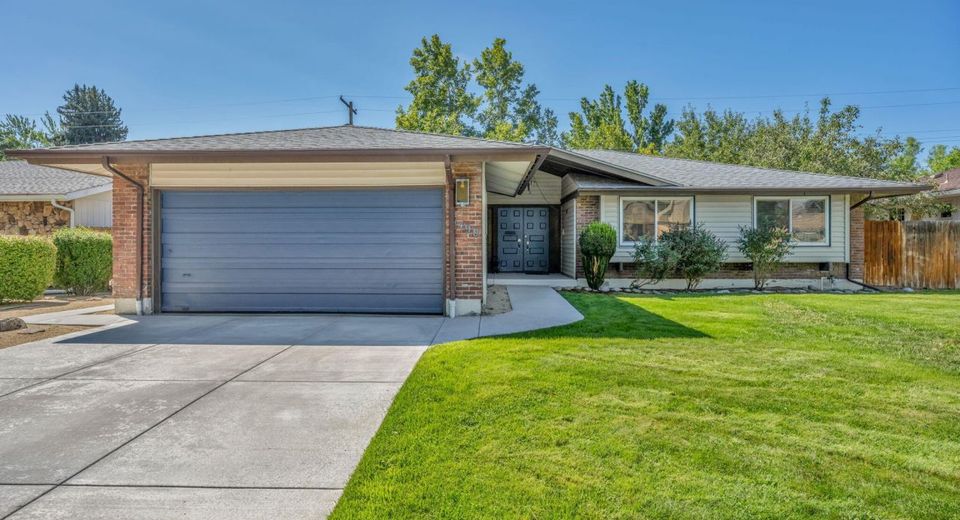 1490 Foster Drive, Reno, NV 89509 Photo