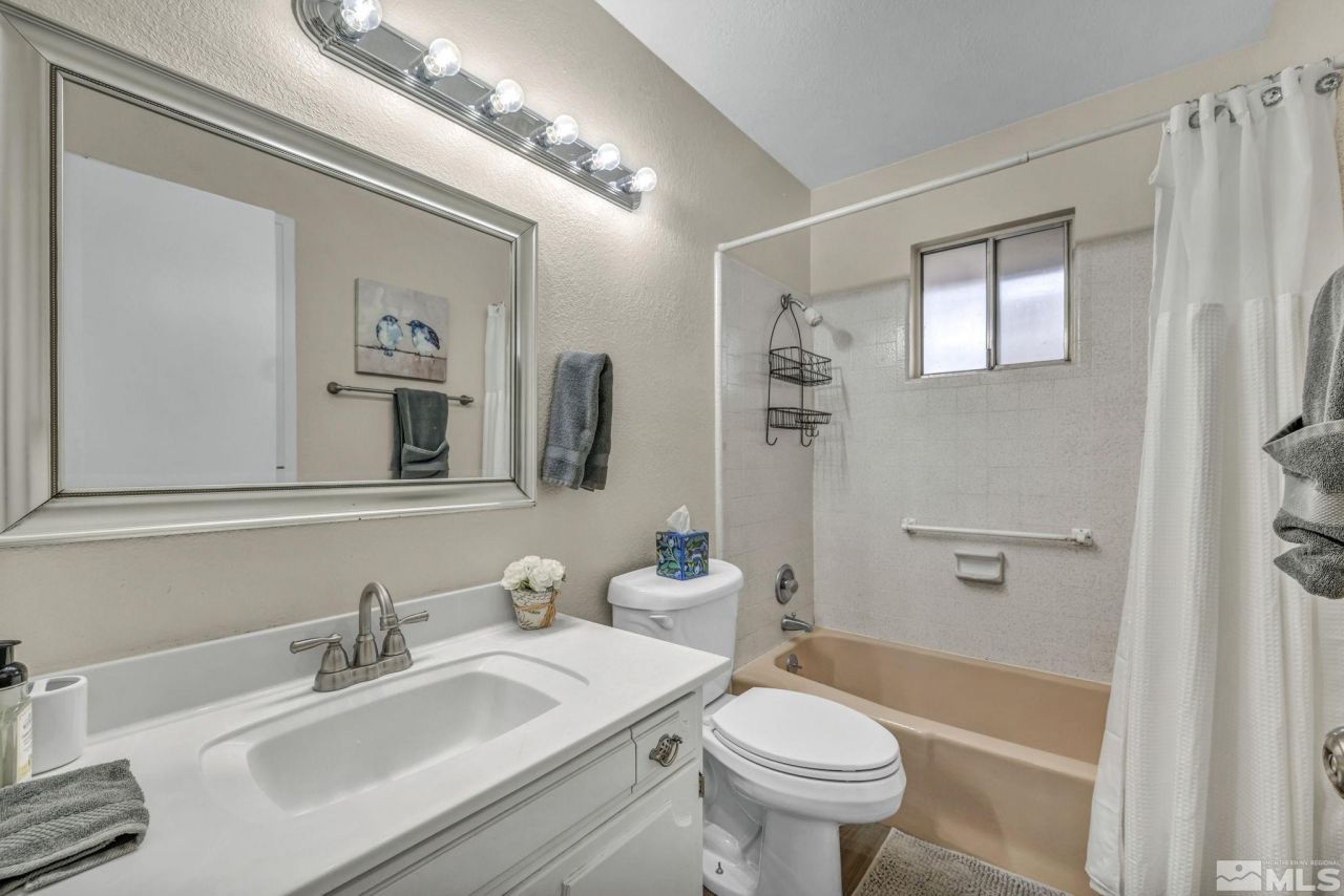 1490 Foster Drive, Reno, NV 89509 Photo