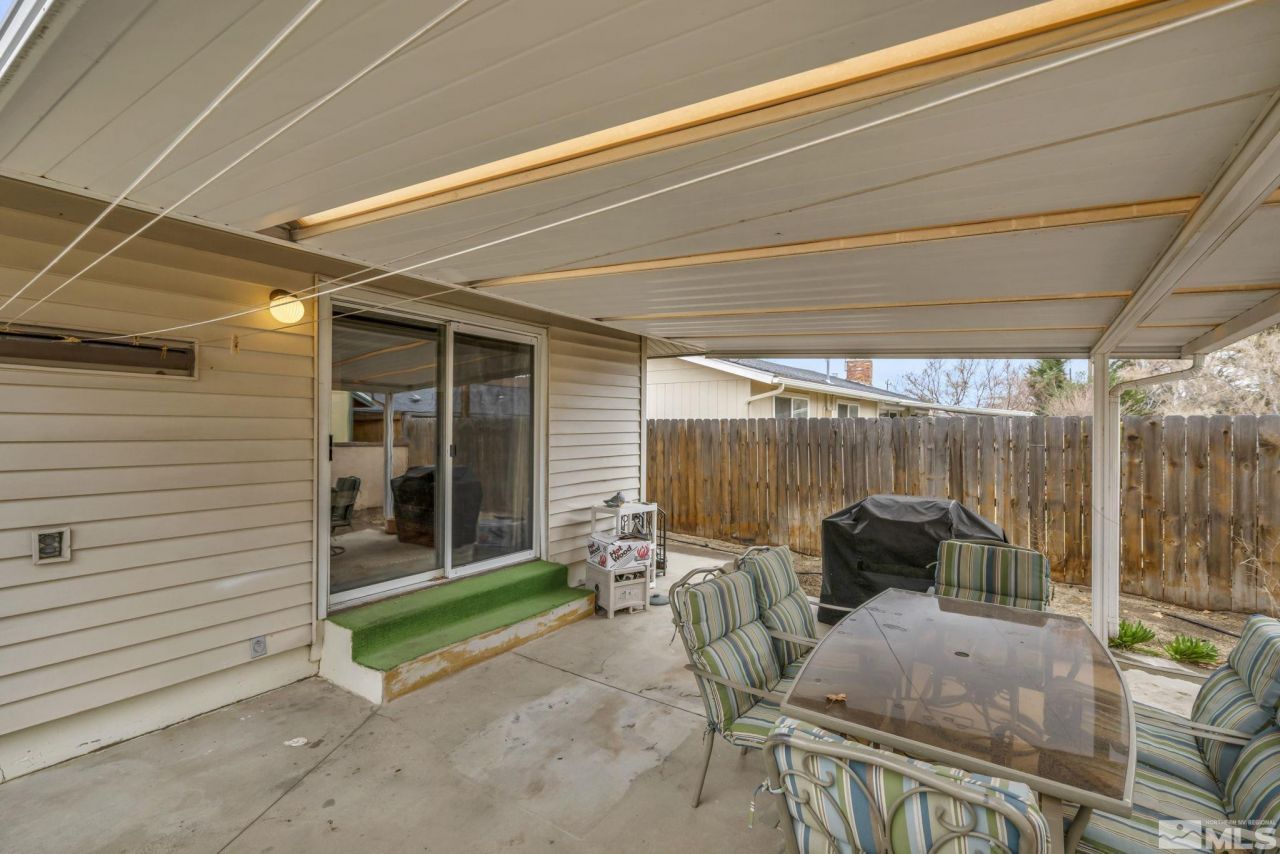 1490 Foster Drive, Reno, NV 89509 Photo