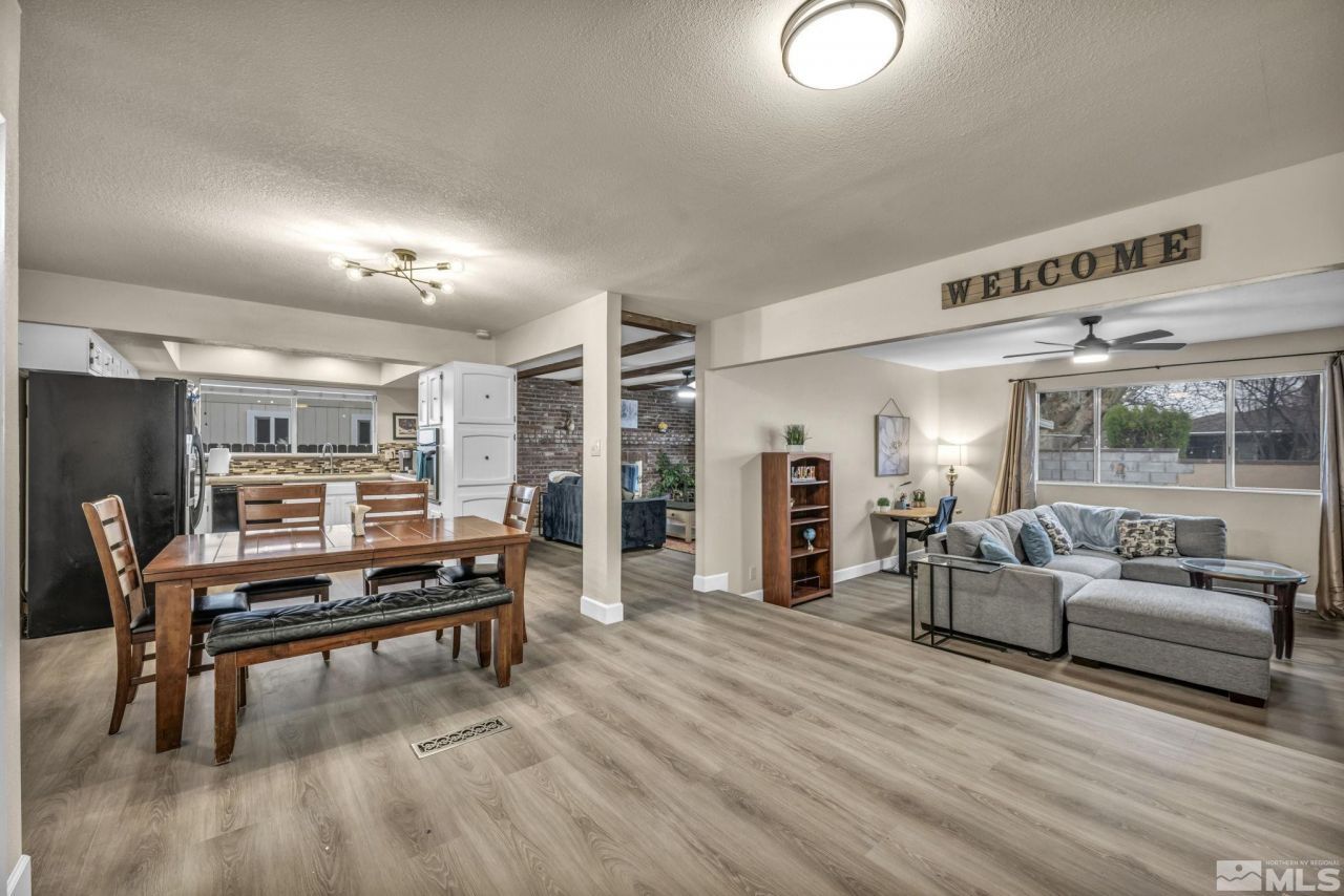 1490 Foster Drive, Reno, NV 89509 Photo