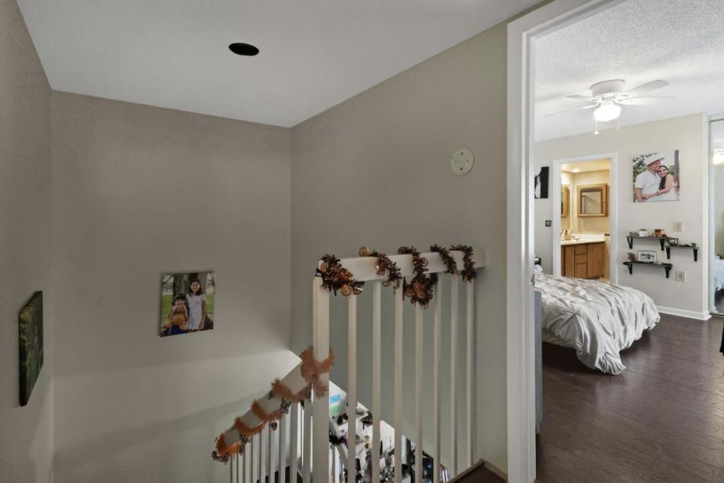 245 Charter Way, West Palm Beach, FL 33407 Photo