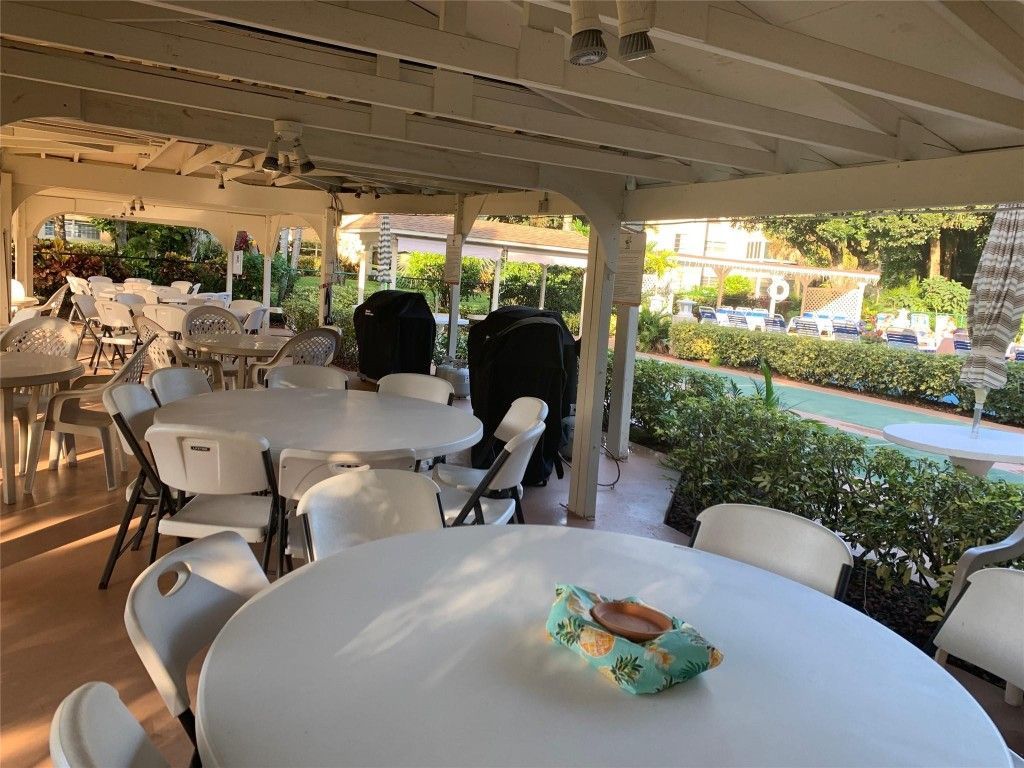 3430 NW 52nd Avenue, Unit 308, Lauderdale Lakes, FL 33319 Photo