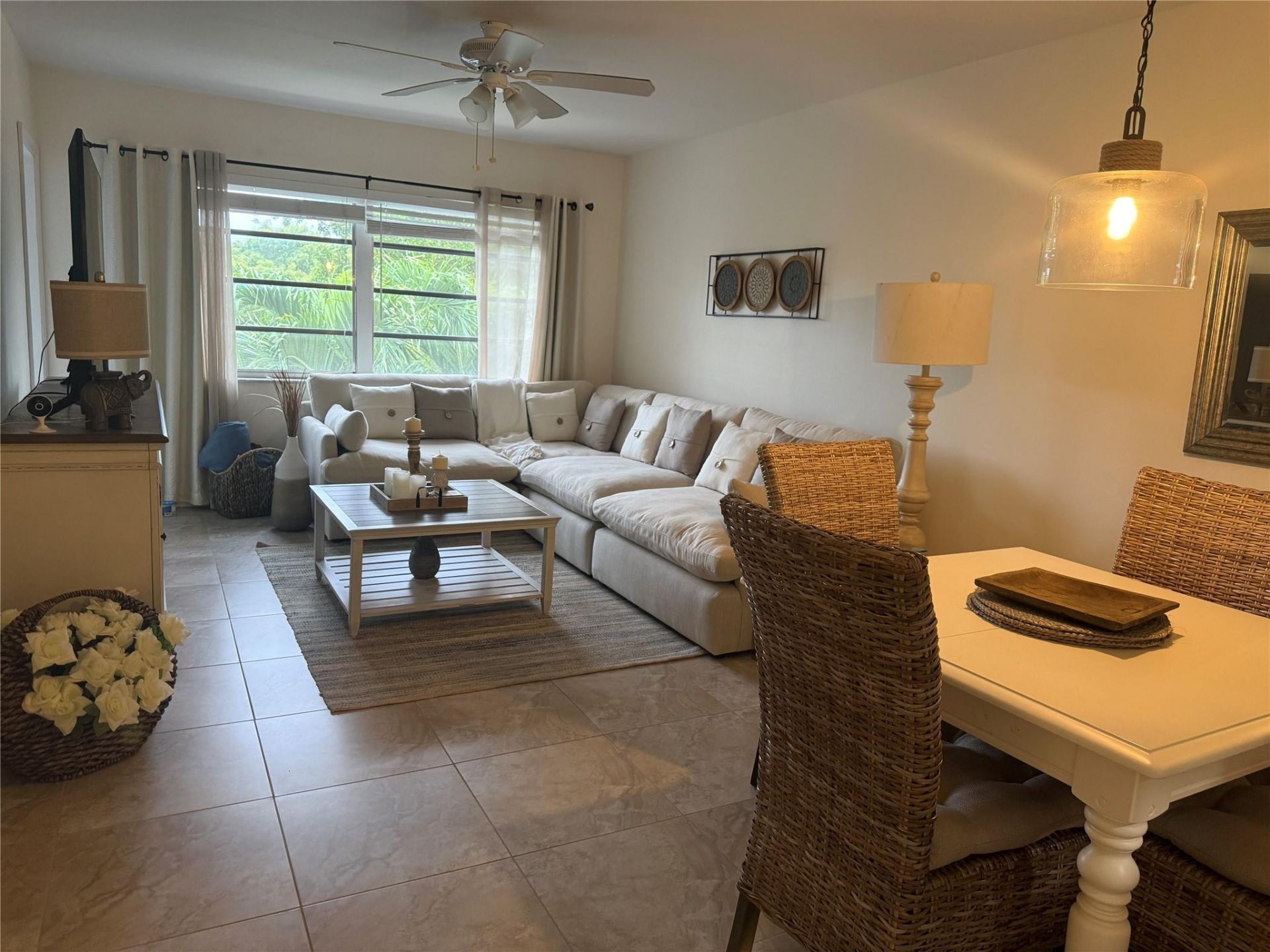 3430 NW 52nd Avenue, Unit 308, Lauderdale Lakes, FL 33319 Photo