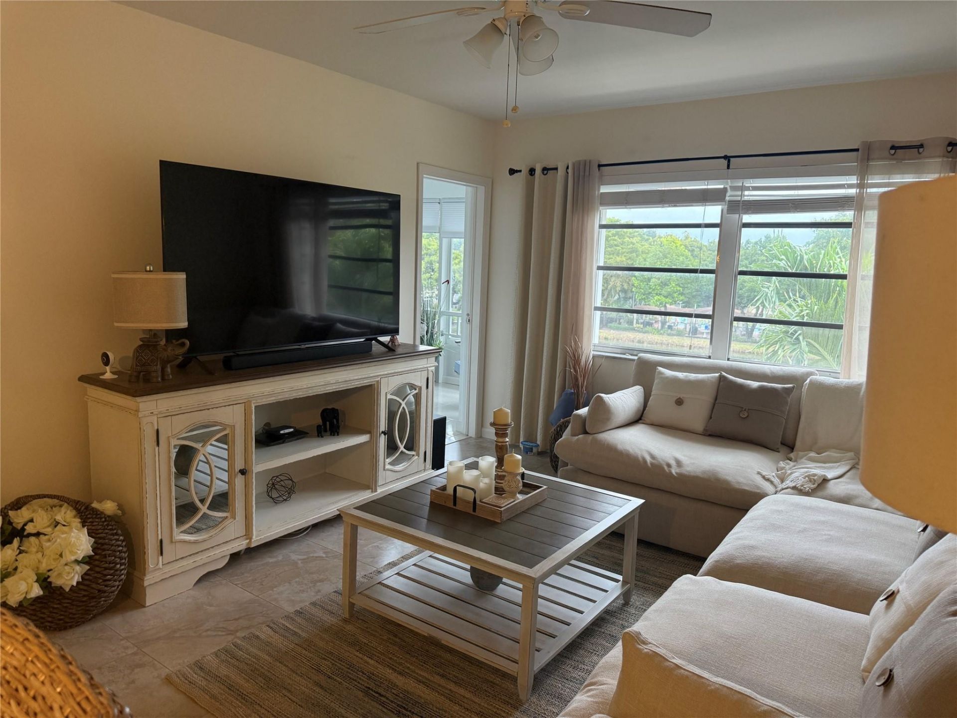 3430 NW 52nd Avenue, Unit 308, Lauderdale Lakes, FL 33319 Photo