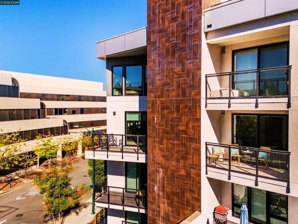 1605 Riviera Ave, Unit 404, Walnut Creek, CA 94596