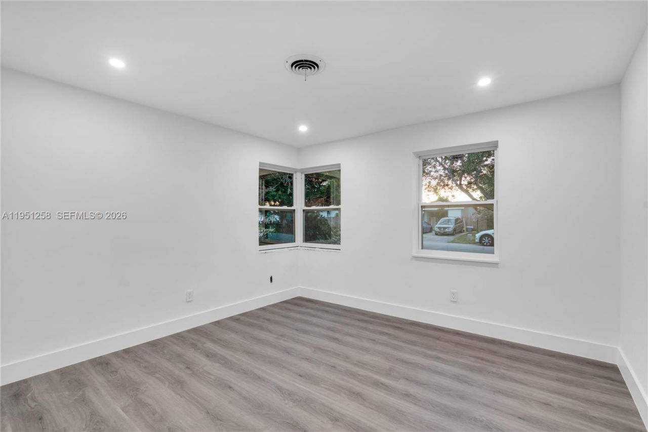 3180 NE 10th Ter, Pompano Beach, FL 33064 Photo