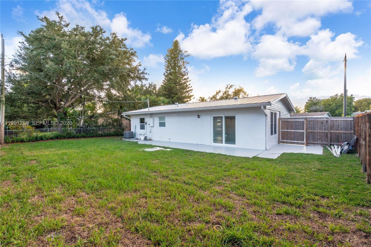 3180 NE 10th Ter, Pompano Beach, FL 33064 Photo