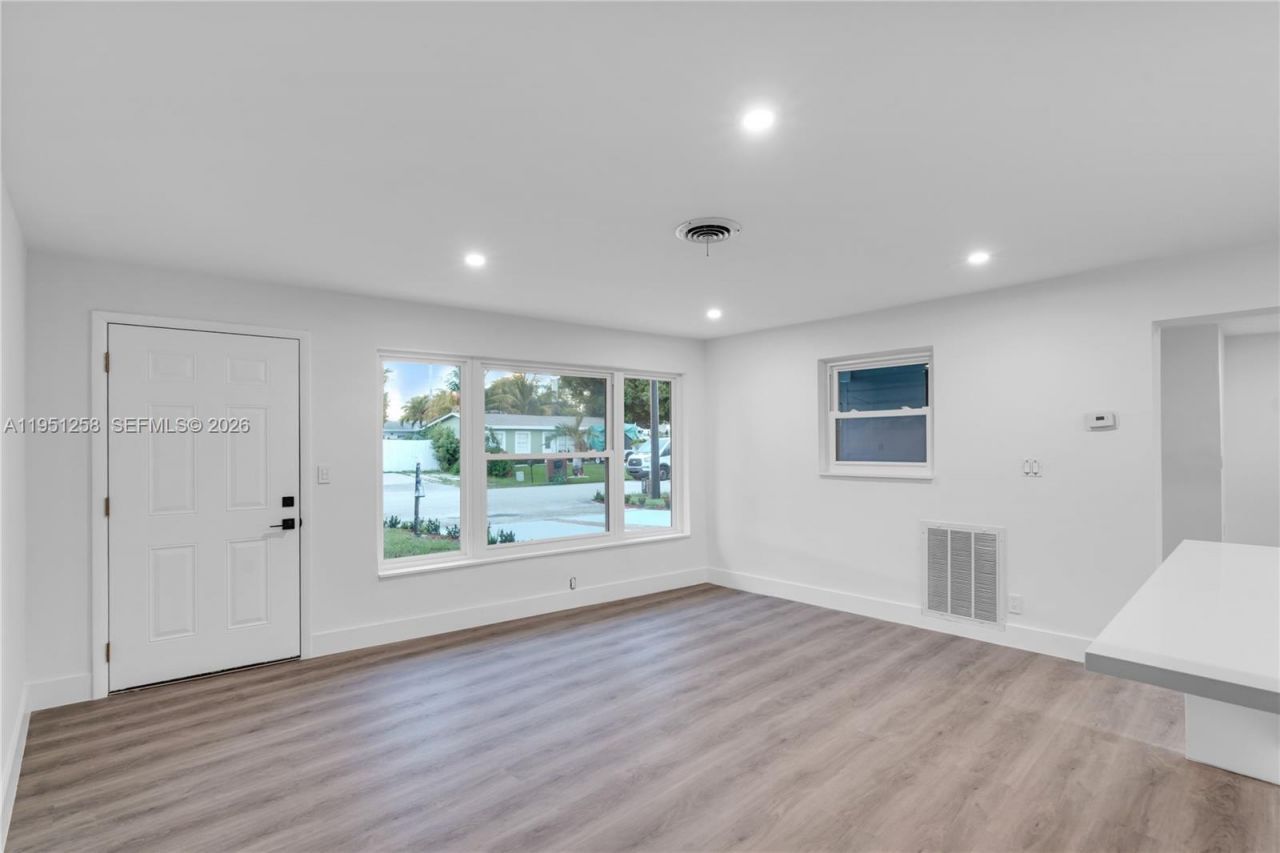 3180 NE 10th Ter, Pompano Beach, FL 33064 Photo