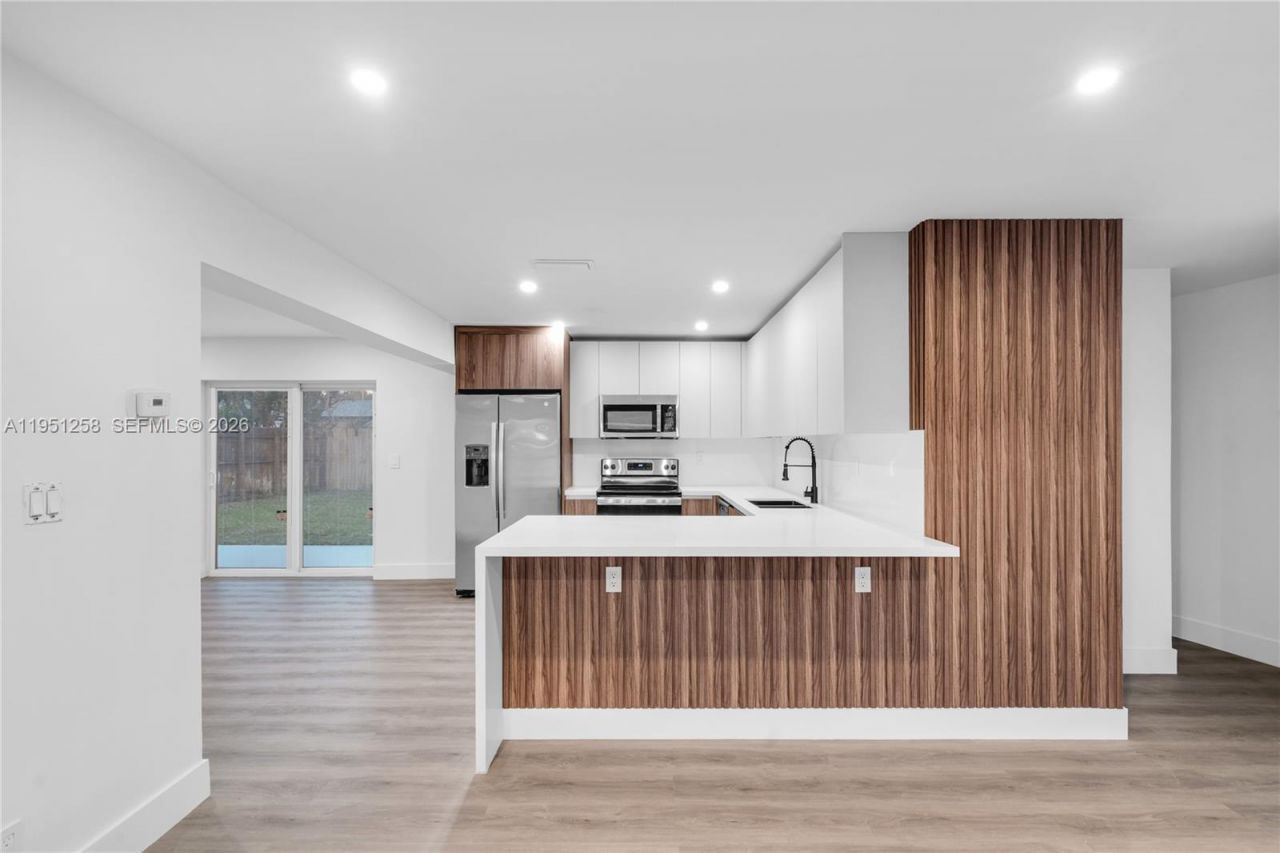 3180 NE 10th Ter, Pompano Beach, FL 33064 Photo