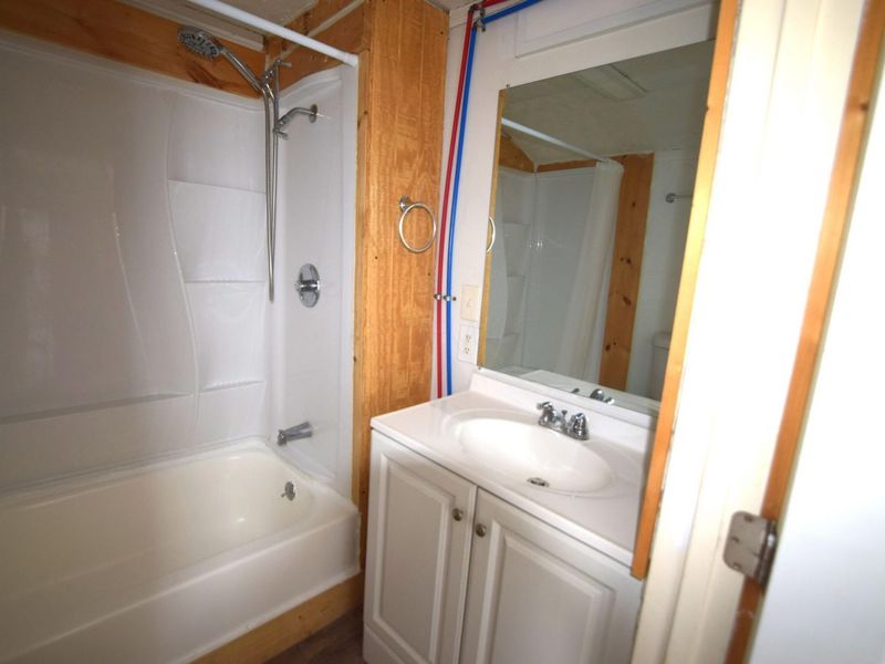 213 E Main Street, Junction City, OH 43748 Photo 5