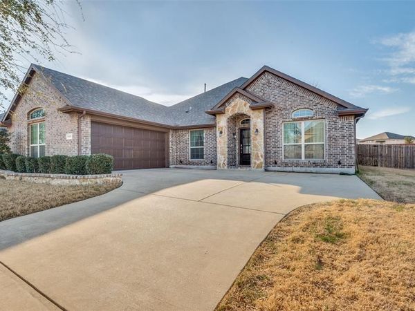 1501 Bricknell Drive, Glenn Heights, TX 75154