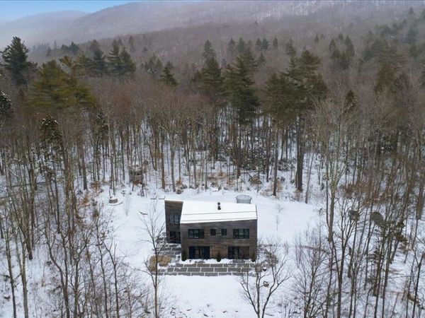 3635 Under the Mountain Road, Londonderry, VT 05155
