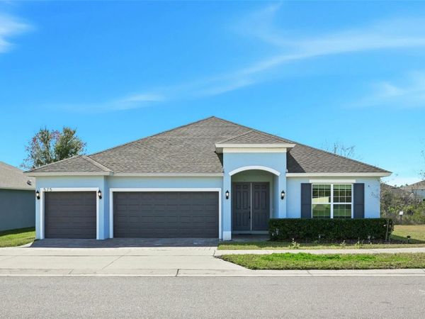 575 AVILA PLACE, HOWEY IN THE HILLS, FL 34737