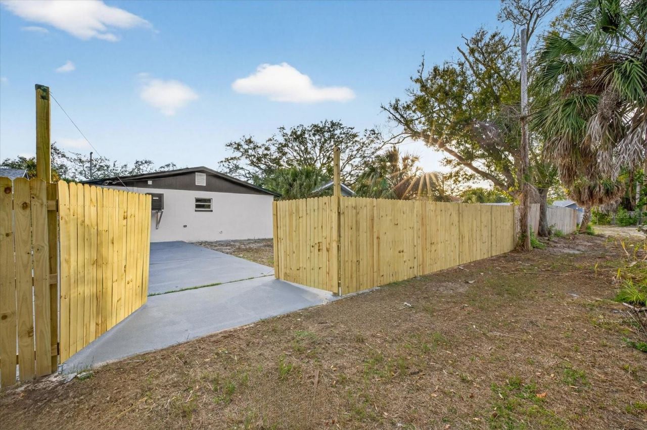 4501 16th Avenue S, Saint Petersburg, FL 33711 Photo