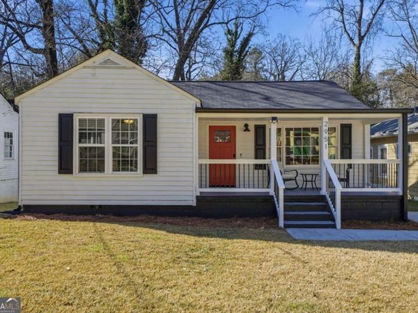 2951 Palm Drive, East Point, GA 30344