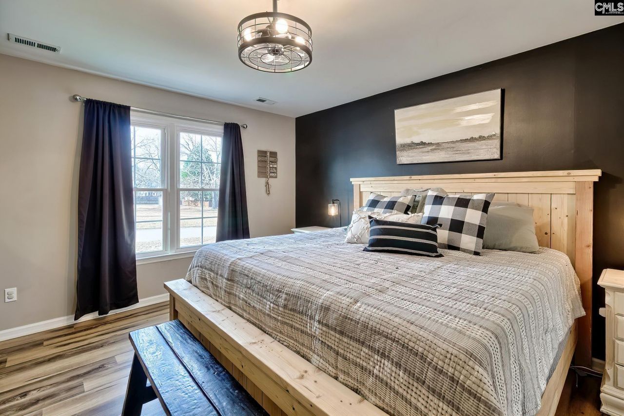 204 Platinum Drive Photo 26