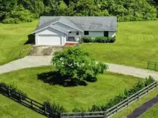 16495 69th Street N, Loxahatchee, FL 33470