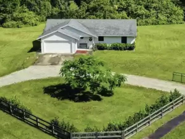 16495 69th Street N, Loxahatchee, FL 33470