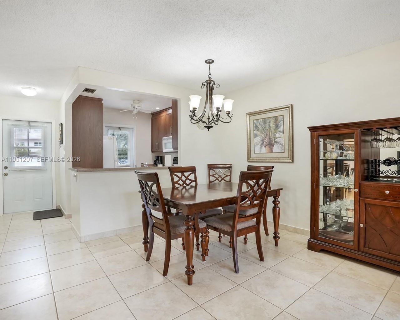 4805 NW 35th St, Unit 404, Lauderdale Lakes, FL 33319 Photo
