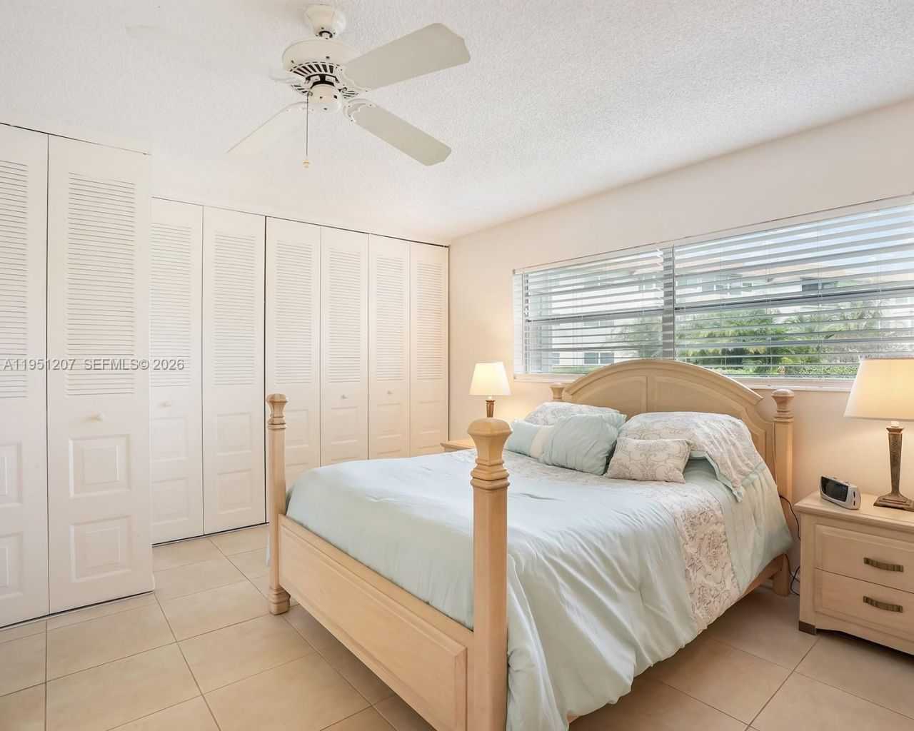 4805 NW 35th St, Unit 404, Lauderdale Lakes, FL 33319 Photo