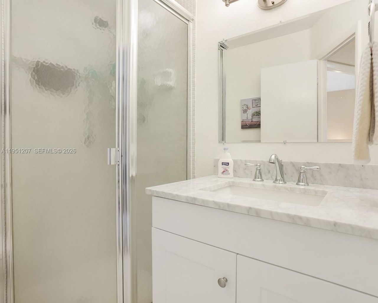 4805 NW 35th St, Unit 404, Lauderdale Lakes, FL 33319 Photo