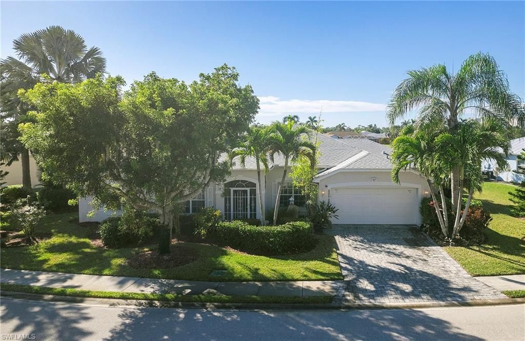 23418 Olde Meadowbrook Cir, Estero, FL 34134 Photo