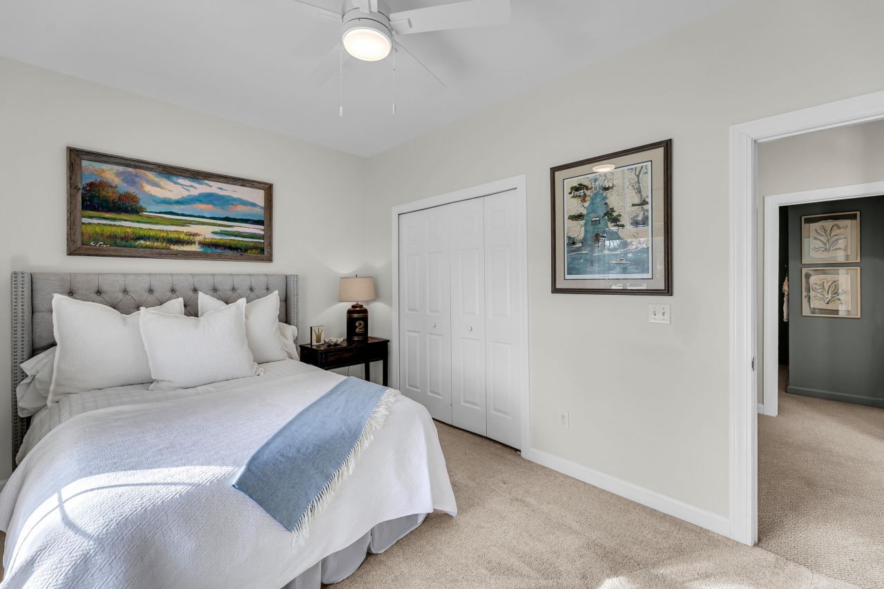 260 Alexandra Drive Photo 37