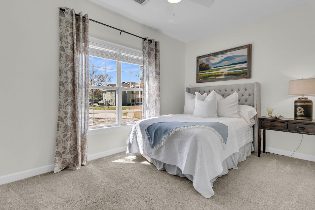 260 Alexandra Drive Photo 39