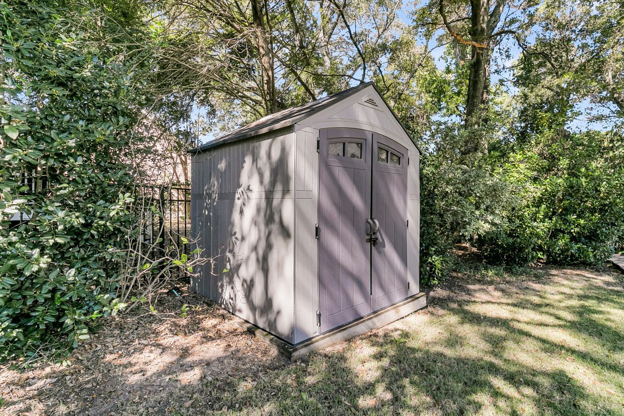 260 Alexandra Drive Photo 42