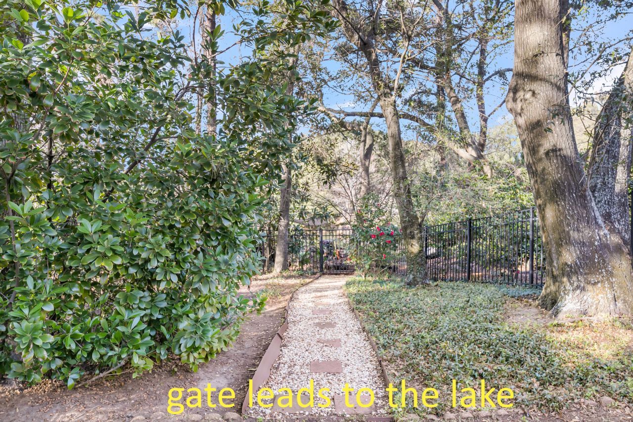 260 Alexandra Drive Photo 44