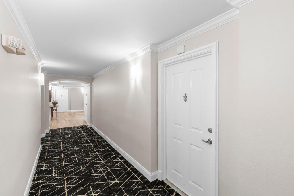 600 S Dixie Highway, Unit 758, West Palm Beach, FL 33401 Photo