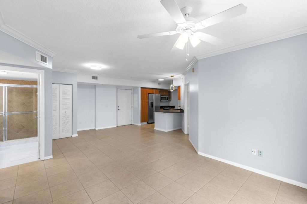 600 S Dixie Highway, Unit 758, West Palm Beach, FL 33401 Photo