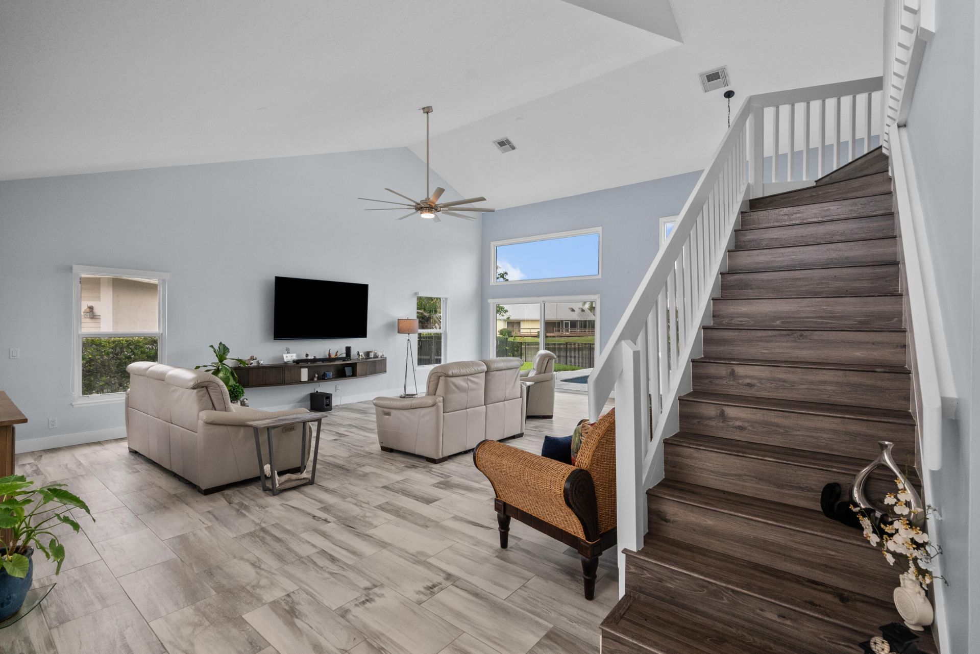 9029 SE Breeze Way, Hobe Sound, FL 33455 Photo
