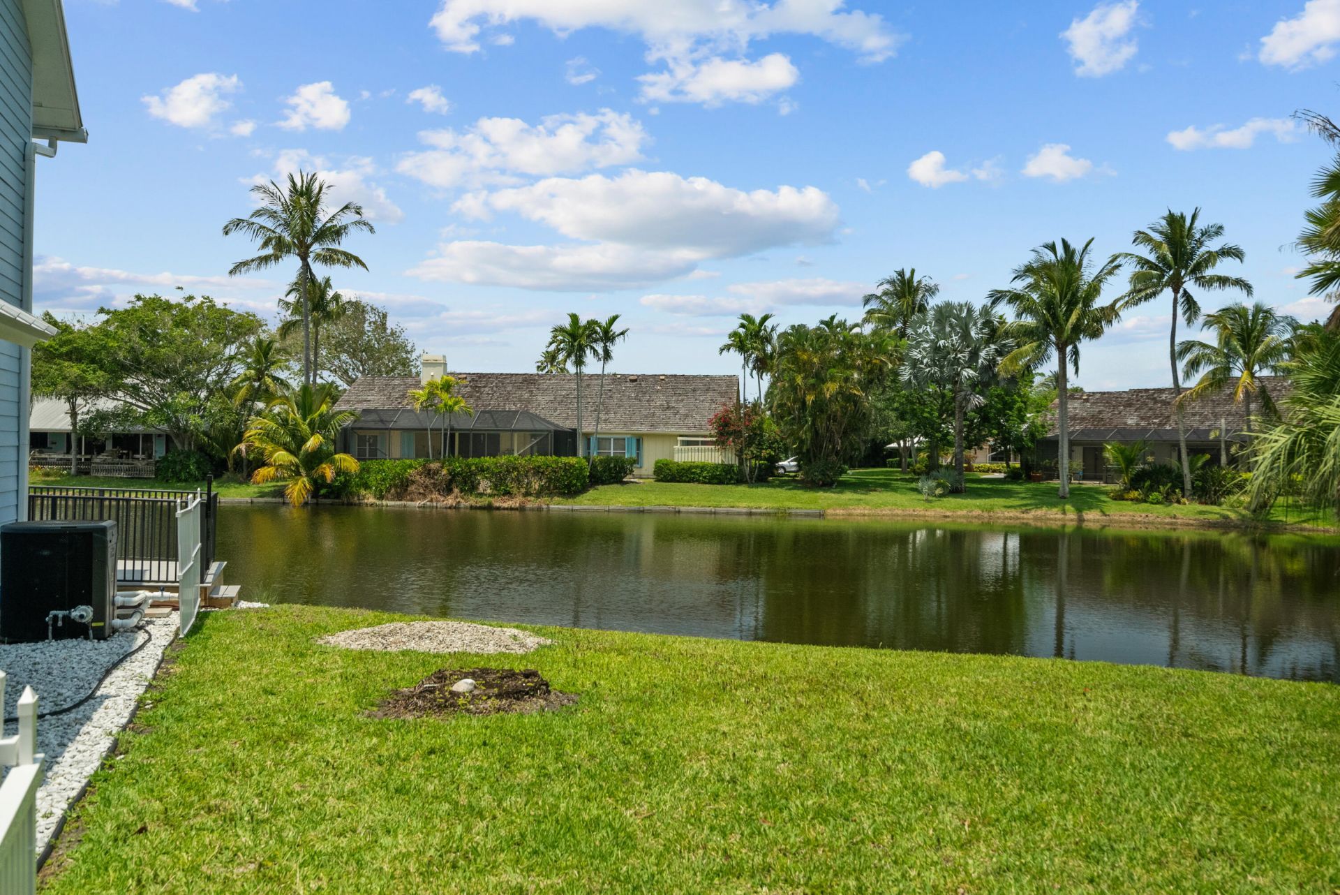 9029 SE Breeze Way, Hobe Sound, FL 33455 Photo