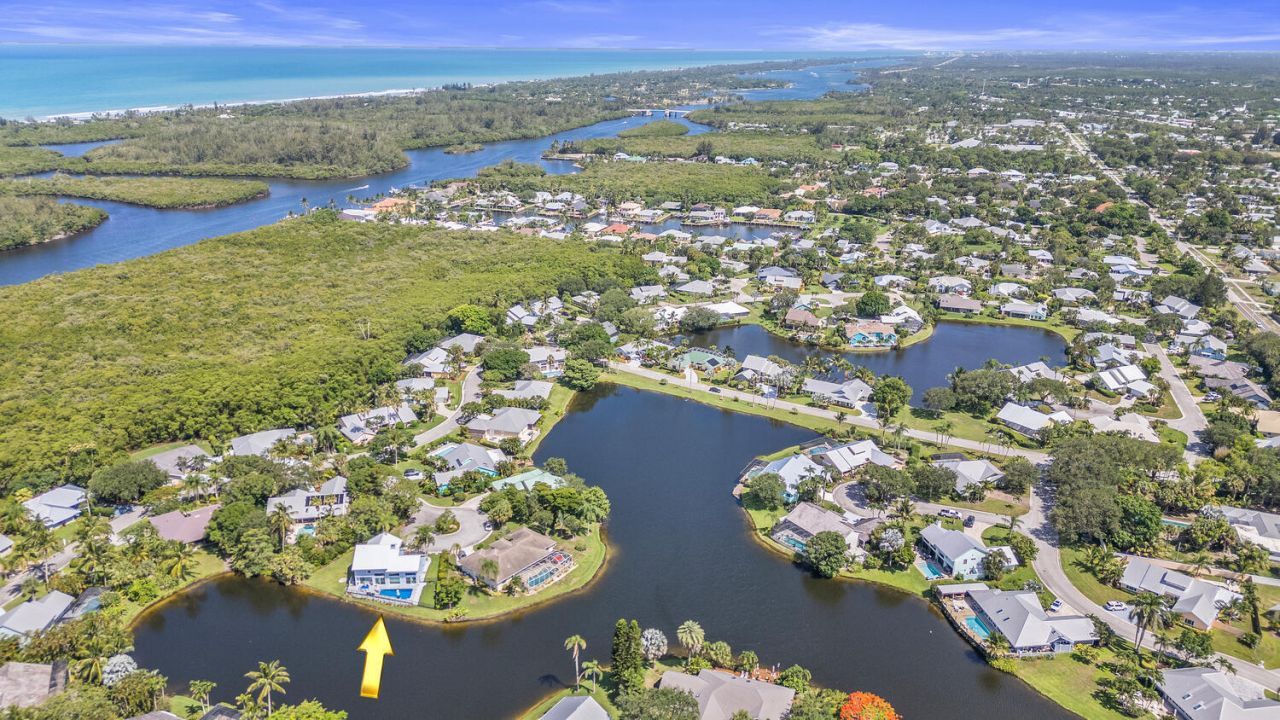 9029 SE Breeze Way, Hobe Sound, FL 33455 Photo