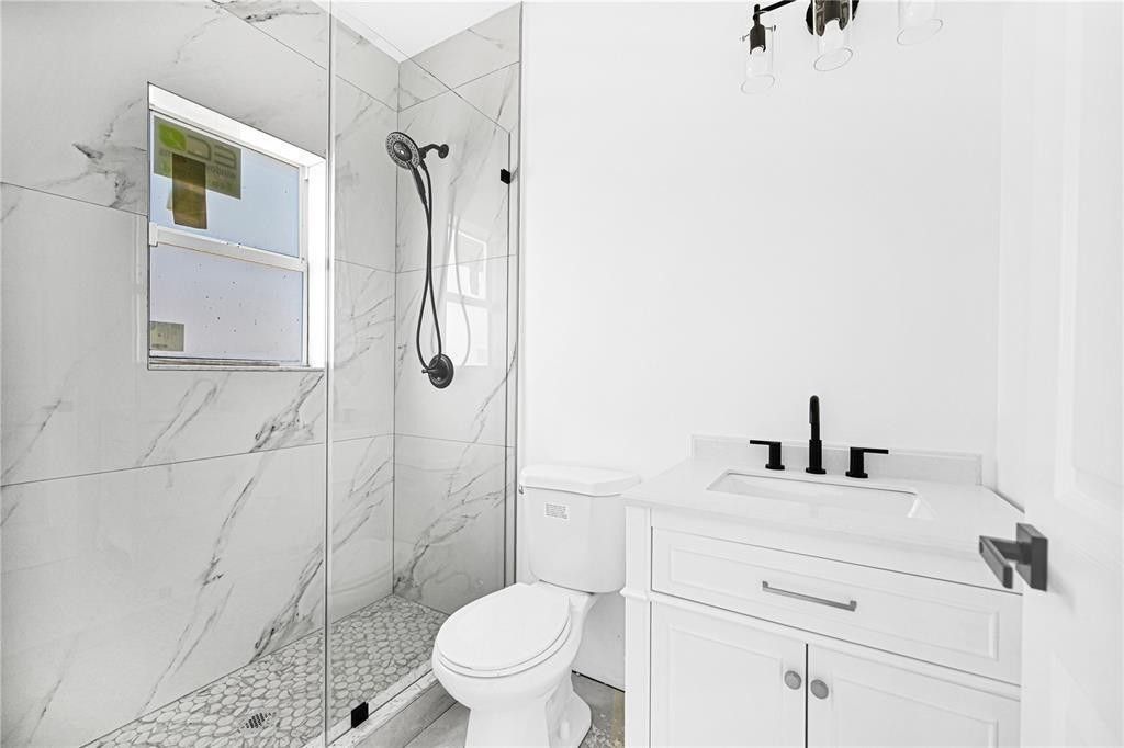 7990 NW 8th Avenue, Miami, FL 33150 Photo