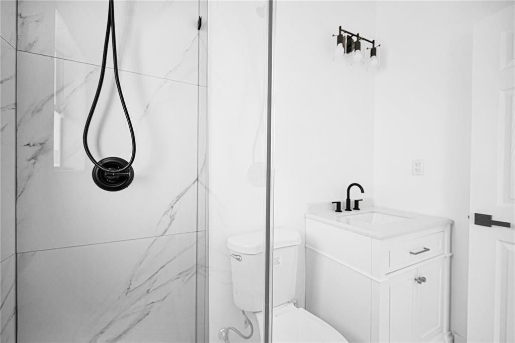 7990 NW 8th Avenue, Miami, FL 33150 Photo