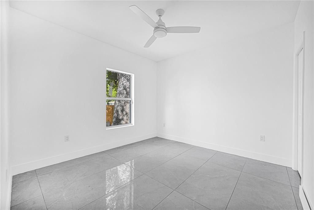 7990 NW 8th Avenue, Miami, FL 33150 Photo