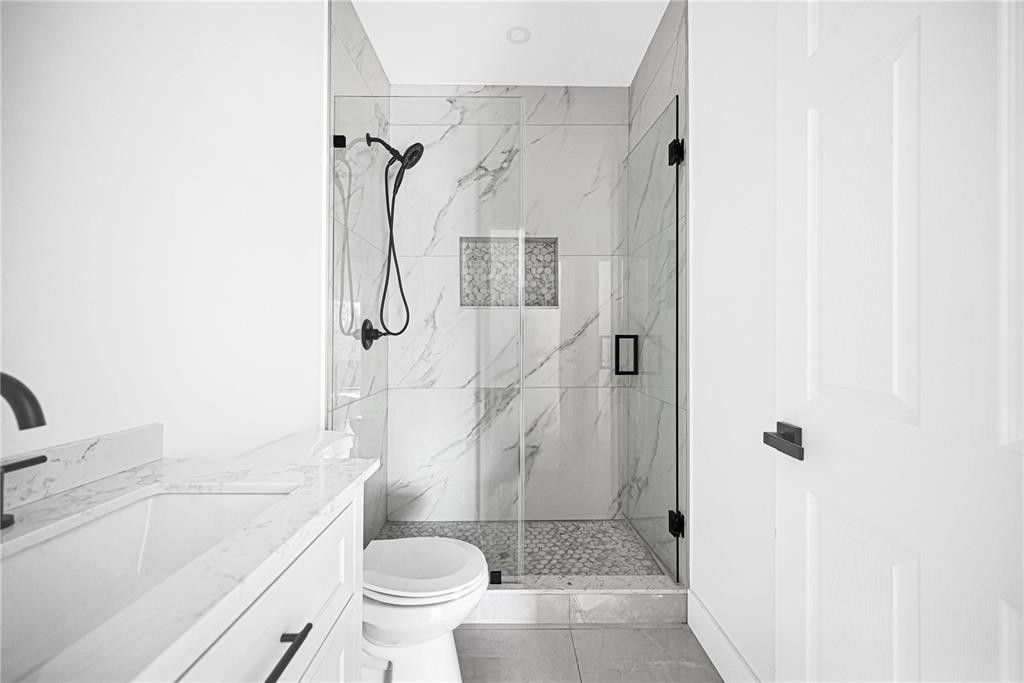 7990 NW 8th Avenue, Miami, FL 33150 Photo