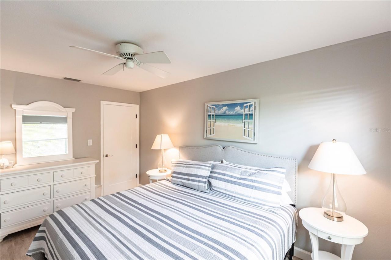 6020 Midnight Pass Road, Unit 10, Sarasota, FL 34242 Photo