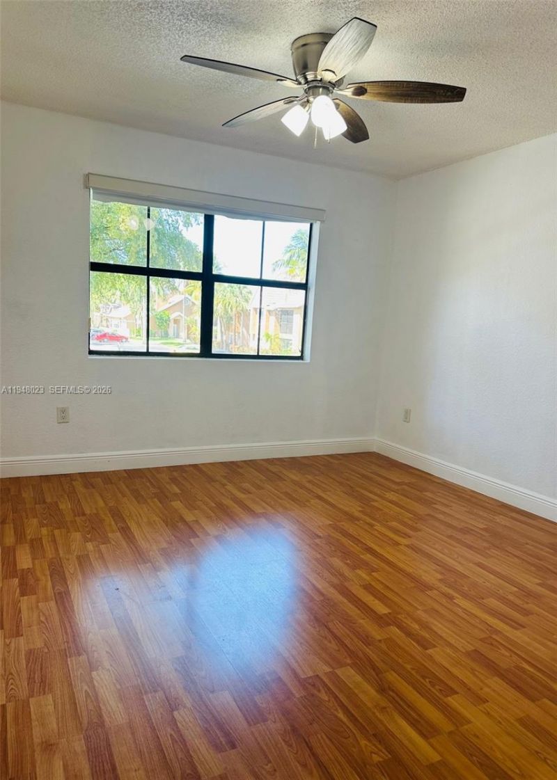 15680 SW 106th Ln , Unit 804, Miami, FL 33196 Photo