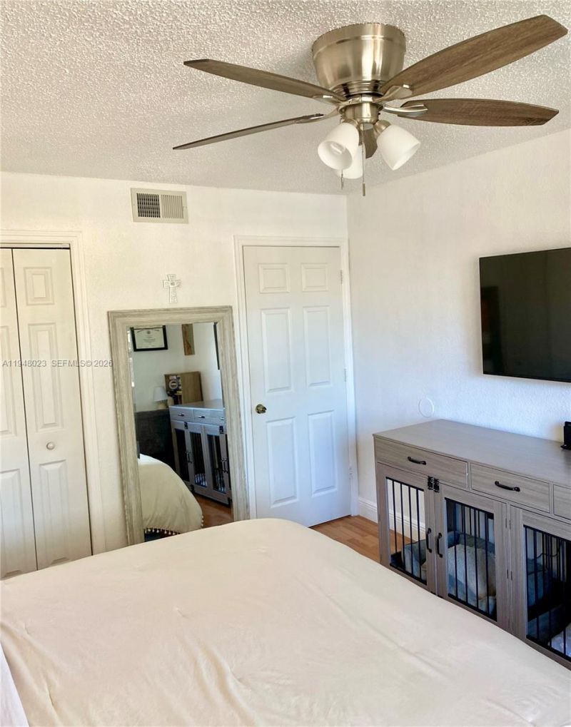 15680 SW 106th Ln, Unit 804, Miami, FL 33196 Photo