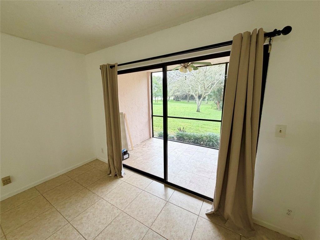 3355 Jaywood Ter, Unit J111, Boca Raton, FL 33431 Photo