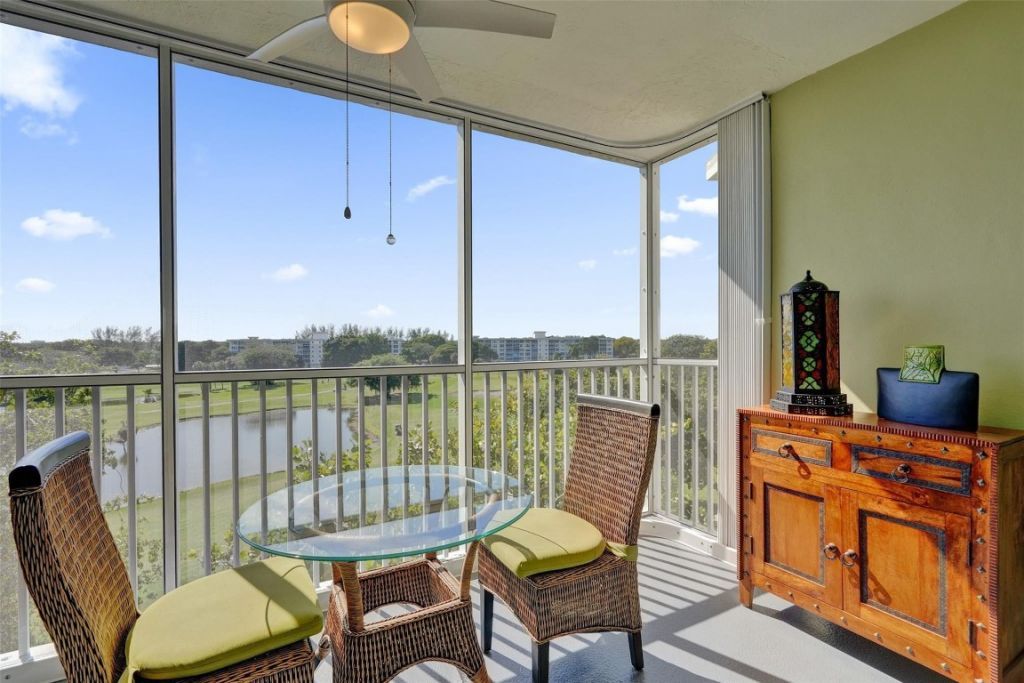 2681 S Course Drive, Unit 609, Pompano Beach, FL 33069 Photo