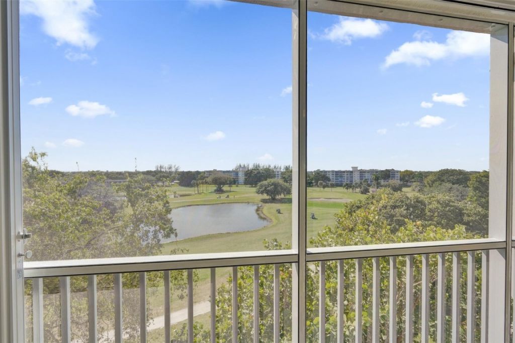 2681 S Course Drive, Unit 609, Pompano Beach, FL 33069 Photo