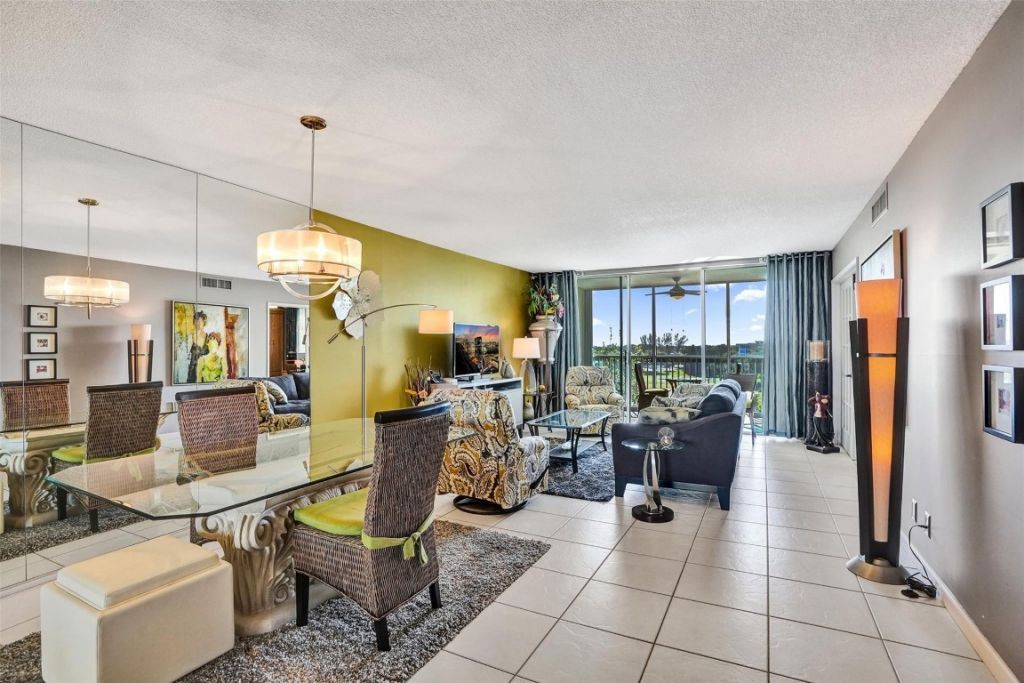 2681 S Course Drive, Unit 609, Pompano Beach, FL 33069 Photo