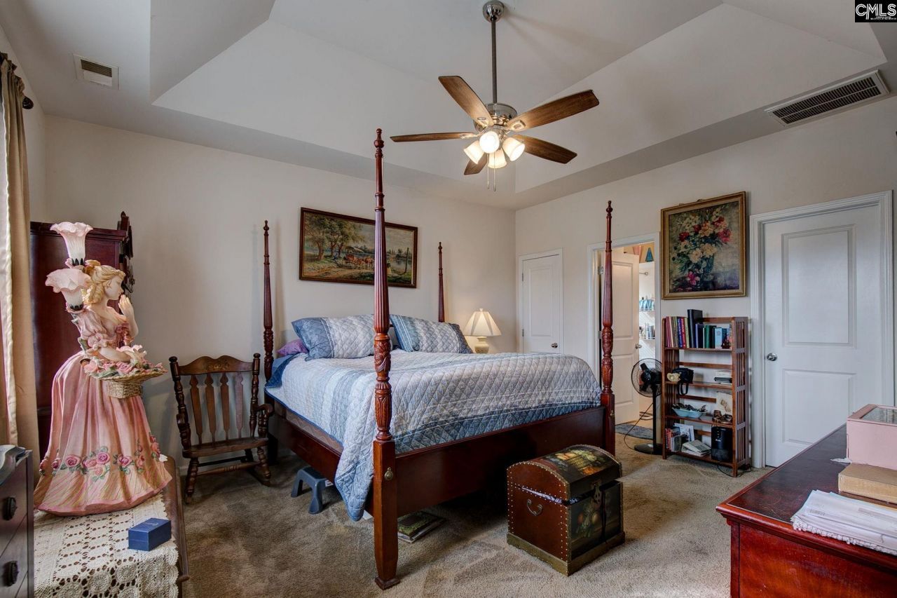 709 Spring Cress Drive Photo 11