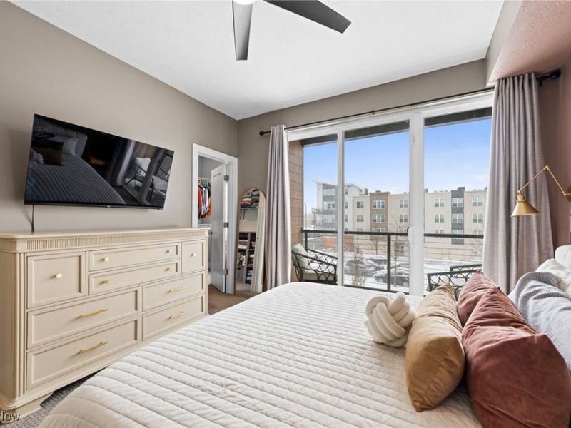 5909 Father Caruso Drive, Cleveland, OH 44102 Photo 23